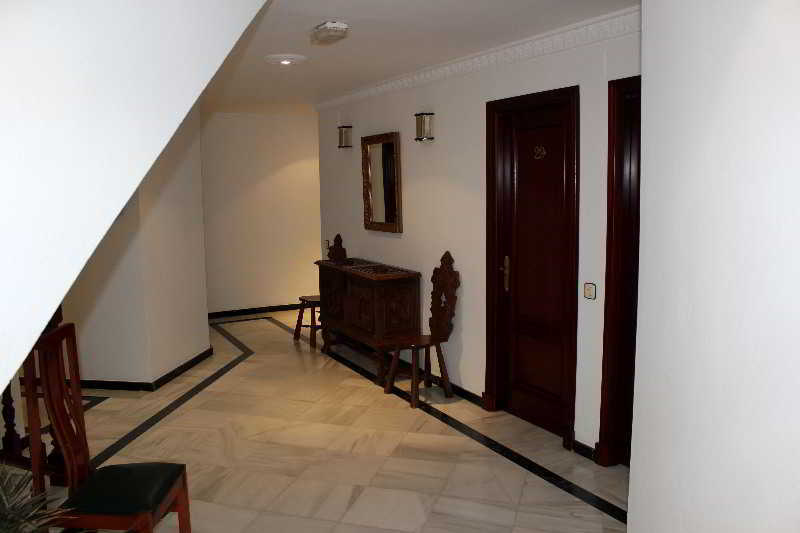 贝赫尔-德拉弗龙特拉 拉扬达旅馆酒店 外观 照片 Interior of the hotel